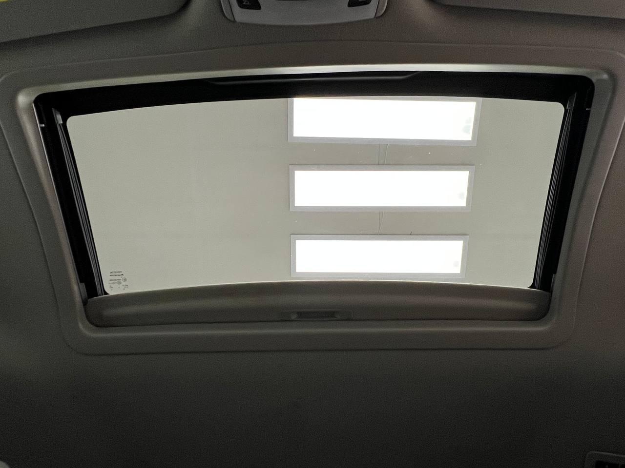 Toyota Sienna XLE 2013