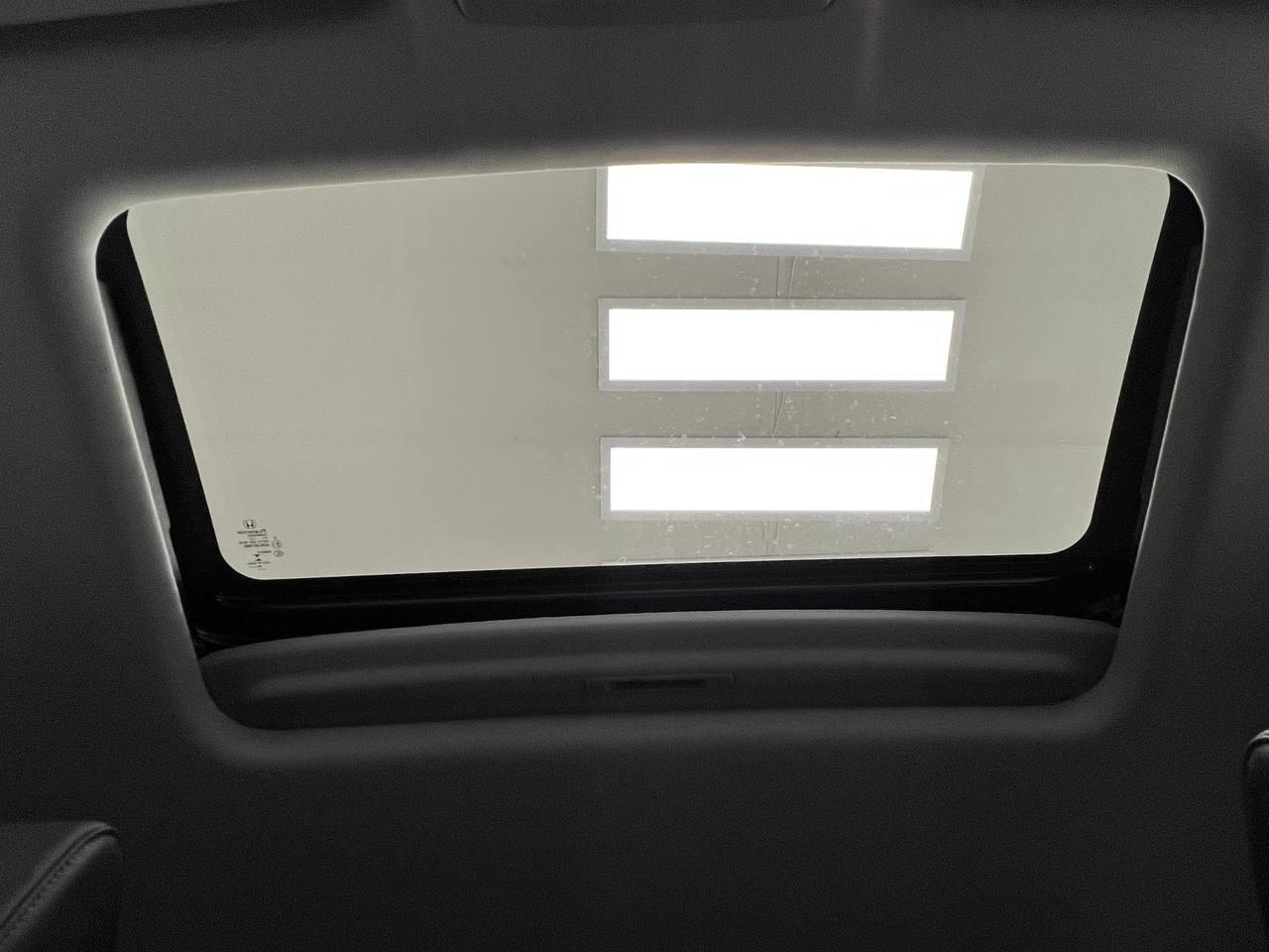 Honda CR-V Hybrid Touring AWD 2020