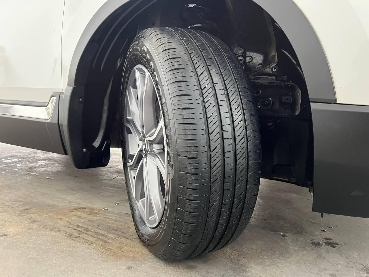 Honda CR-V Hybrid Touring AWD 2020