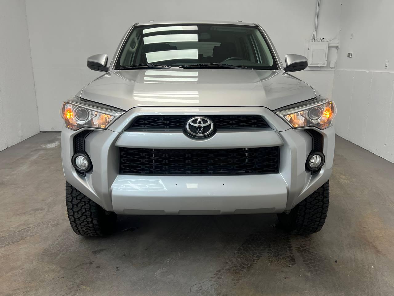 Toyota 4Runner 4WD 4dr V6 Limited (Natl) 2016