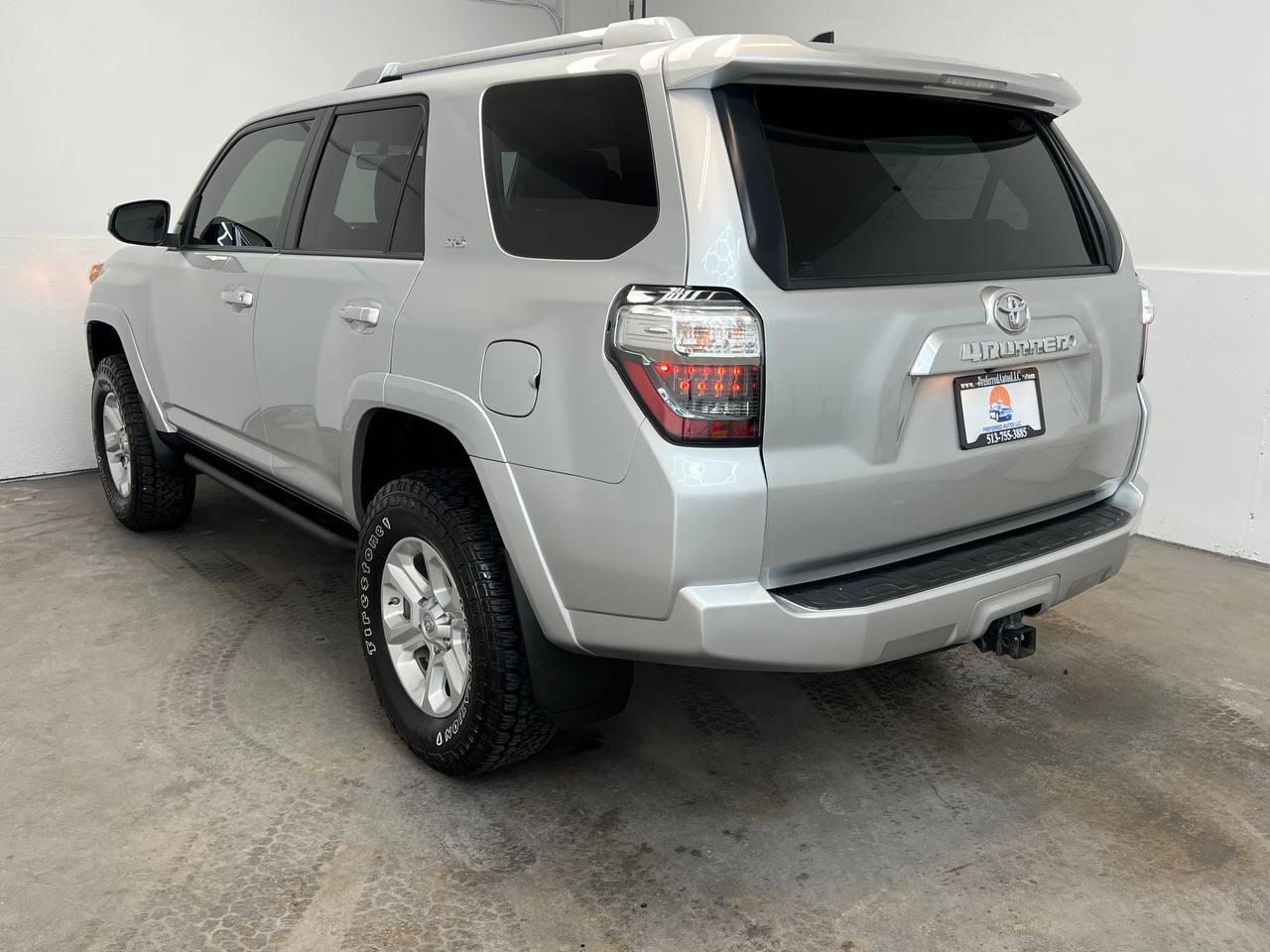 Toyota 4Runner 4WD 4dr V6 Limited (Natl) 2016