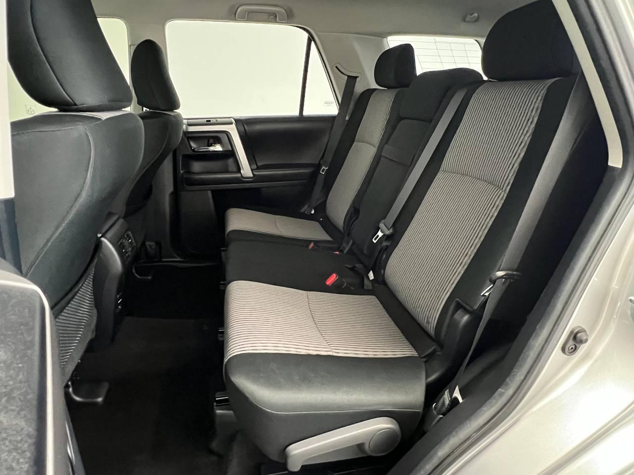 Toyota 4Runner 4WD 4dr V6 Limited (Natl) 2016