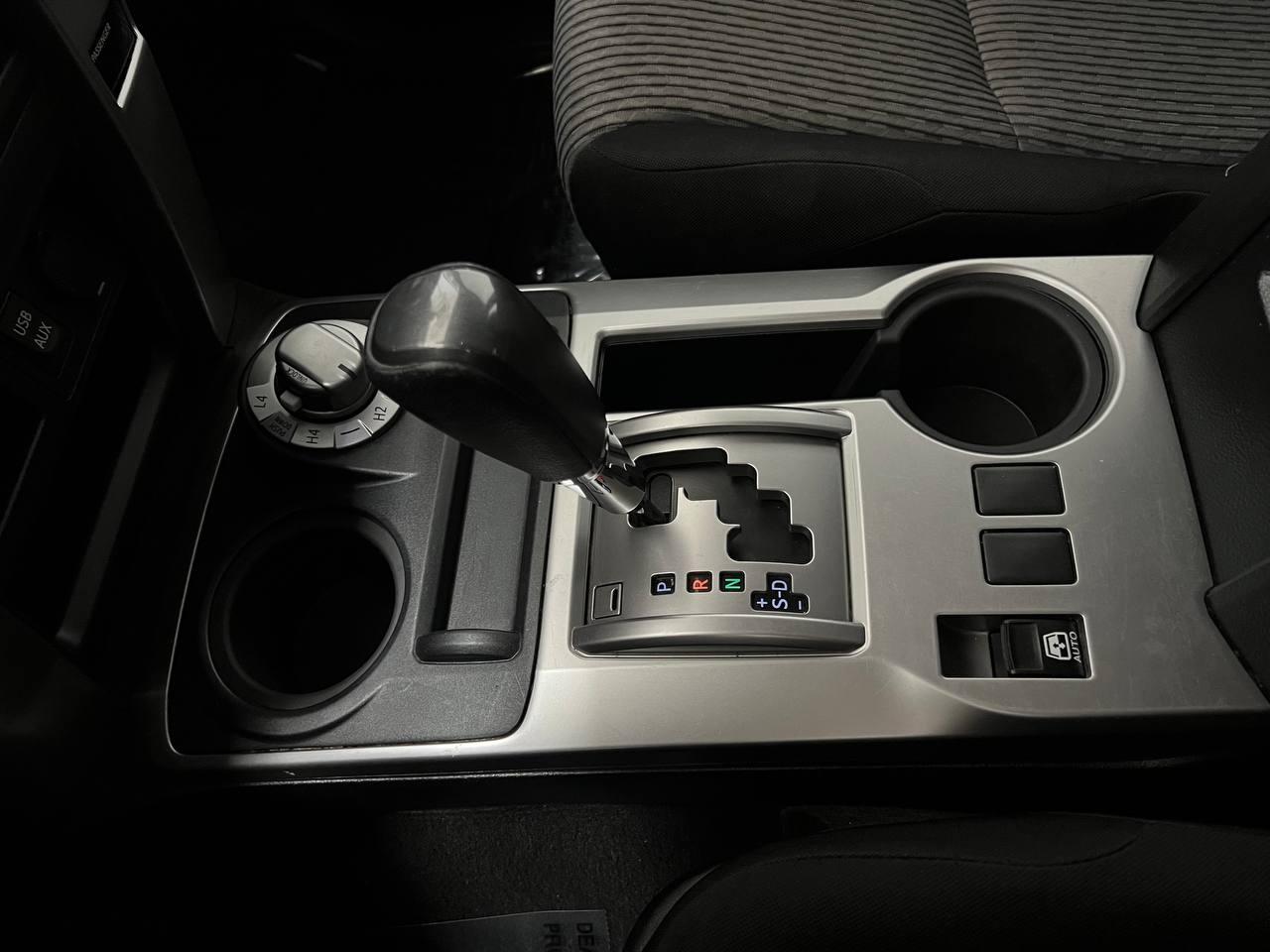 Toyota 4Runner 4WD 4dr V6 Limited (Natl) 2016