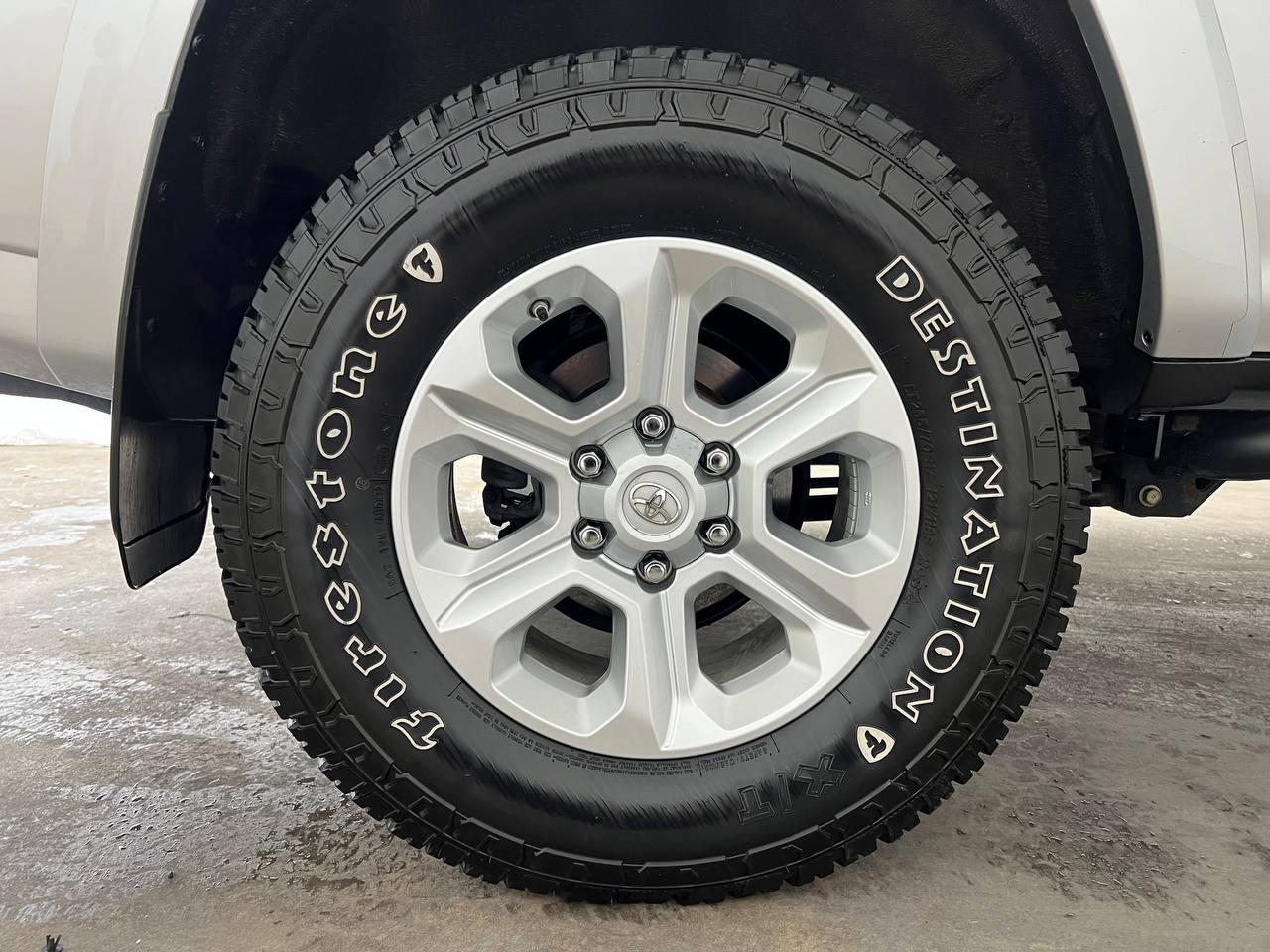 Toyota 4Runner 4WD 4dr V6 Limited (Natl) 2016