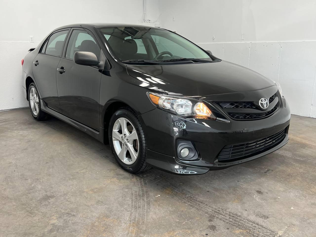 Toyota Corolla S 2011