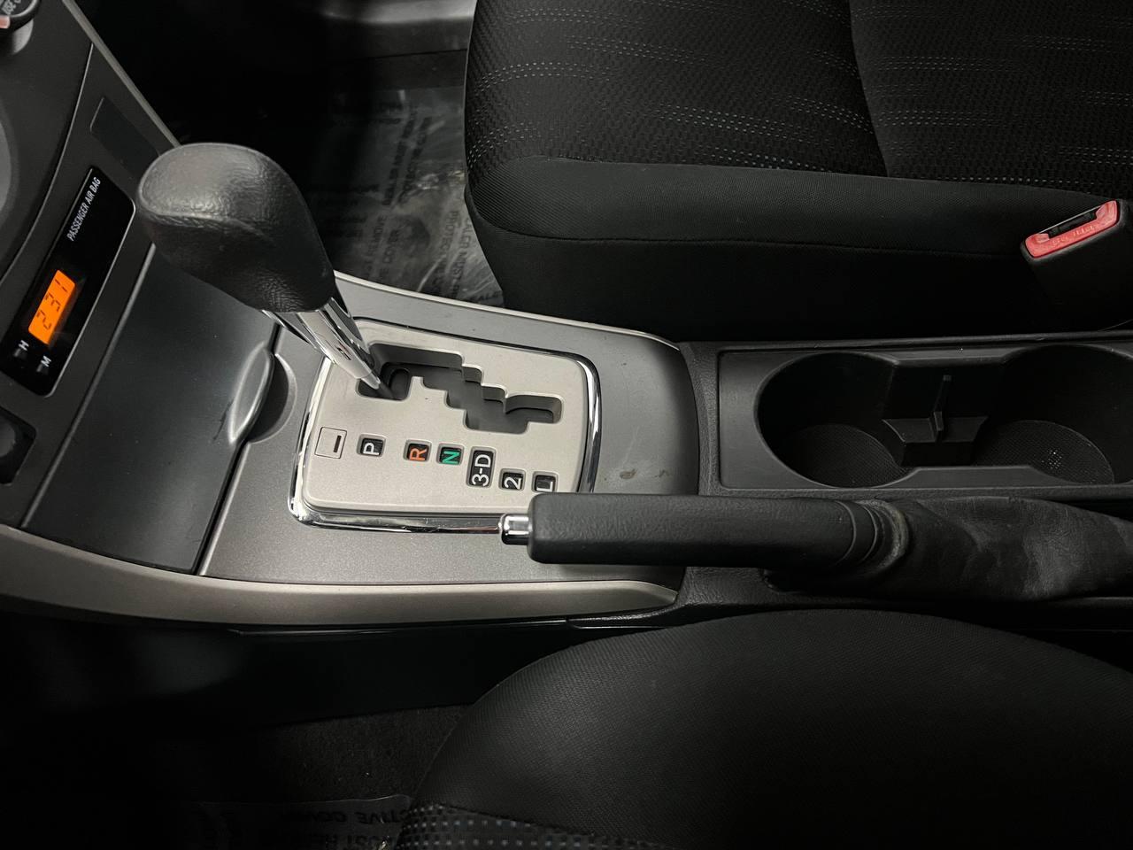 Toyota Corolla S 2011