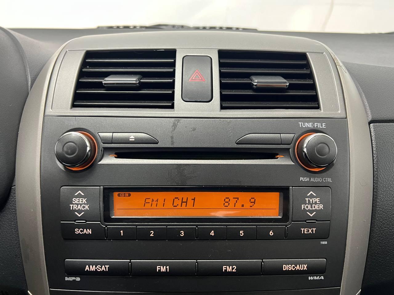 Toyota Corolla S 2011