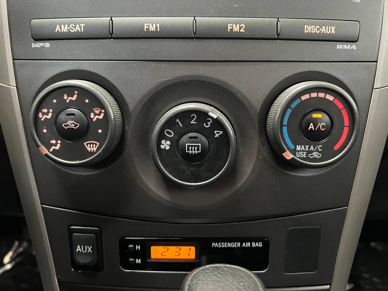 Toyota Corolla S 2011
