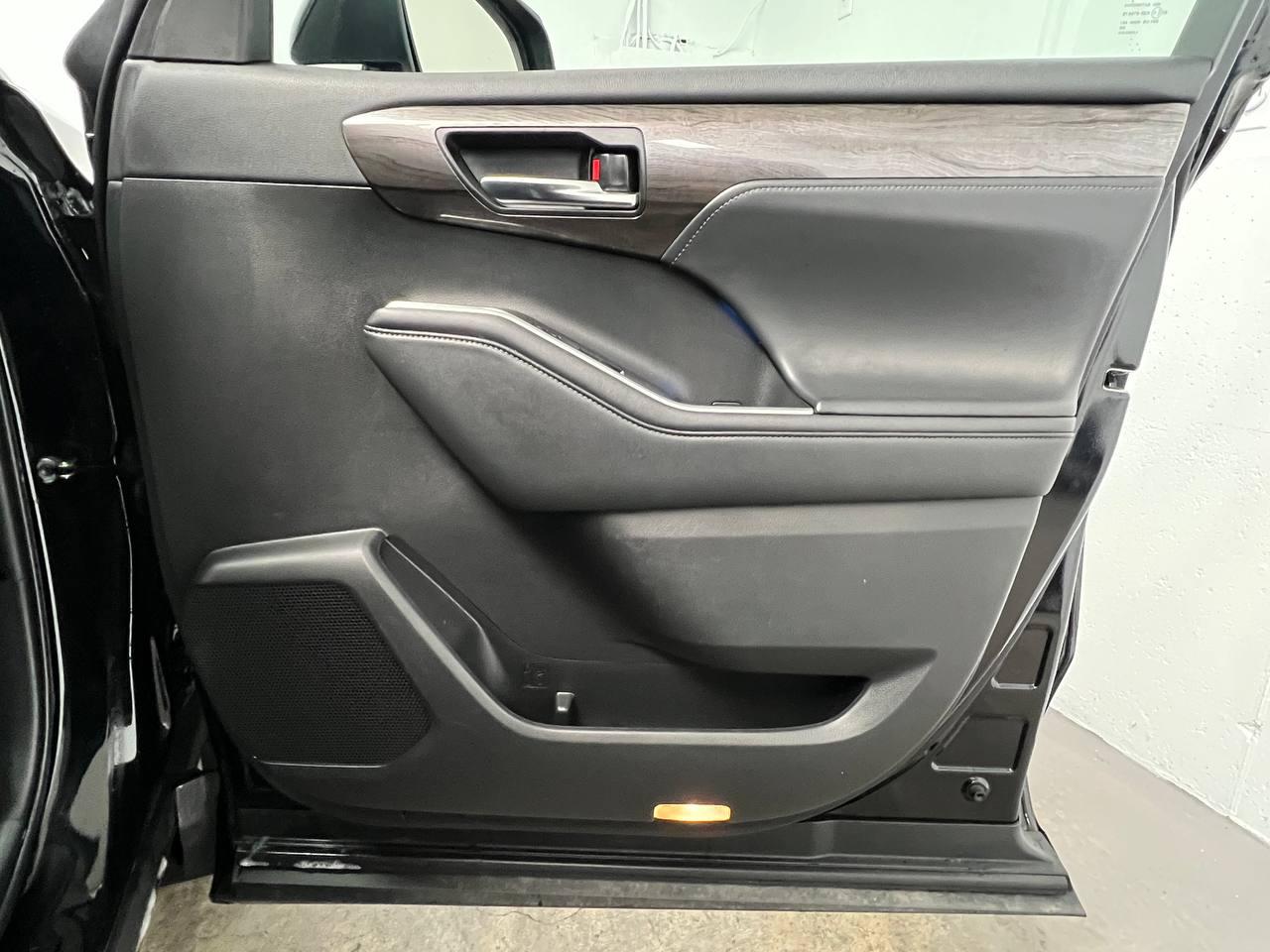 Toyota Highlander Hybrid Platinum 2022