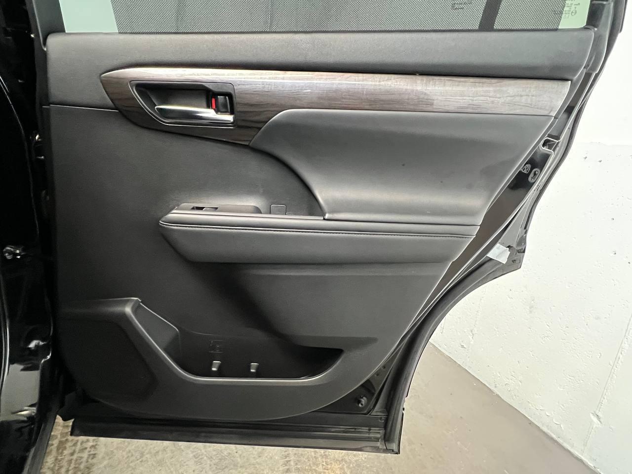 Toyota Highlander Hybrid Platinum 2022