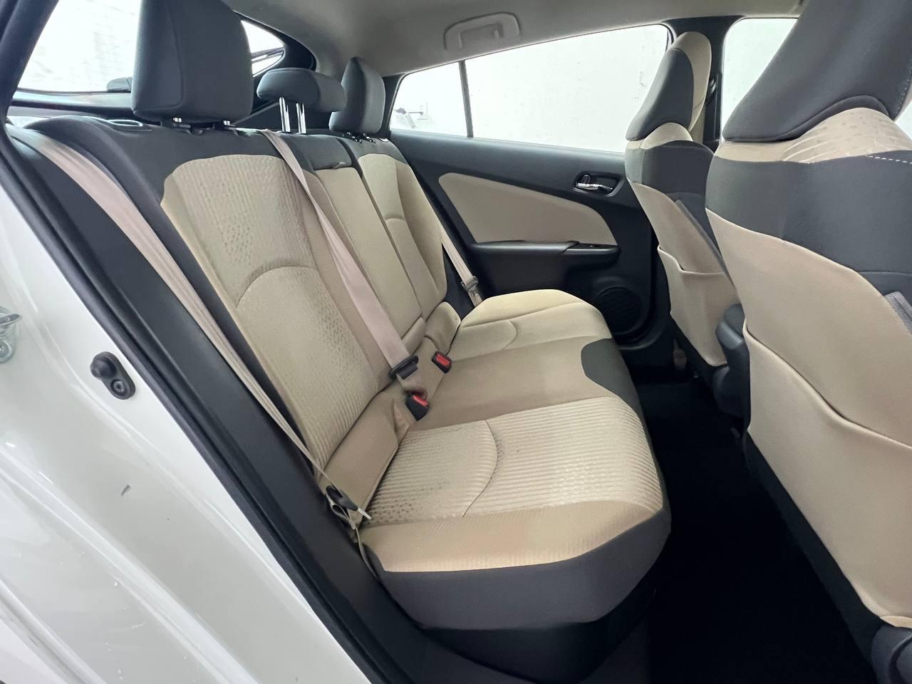 Toyota Prius Two 2018