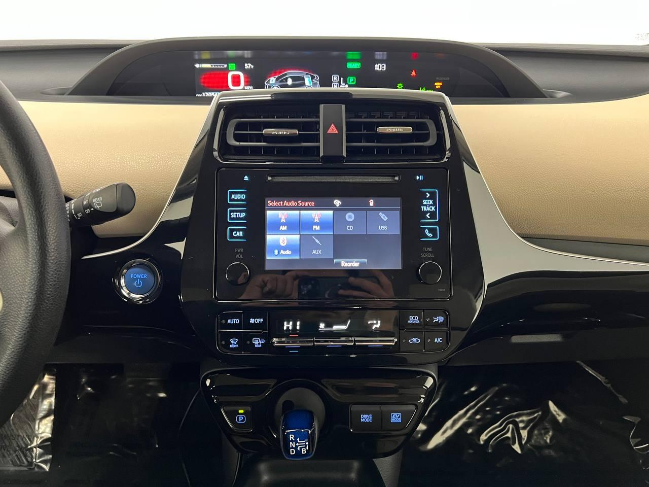 Toyota Prius Two 2018