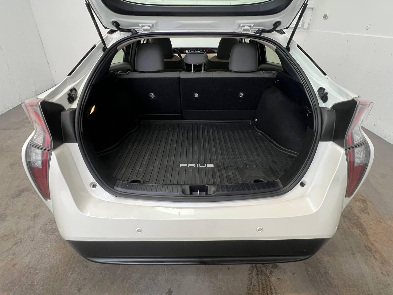 Toyota Prius Two 2018