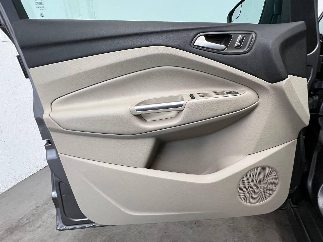 Ford C-Max Hybrid SEL 2014