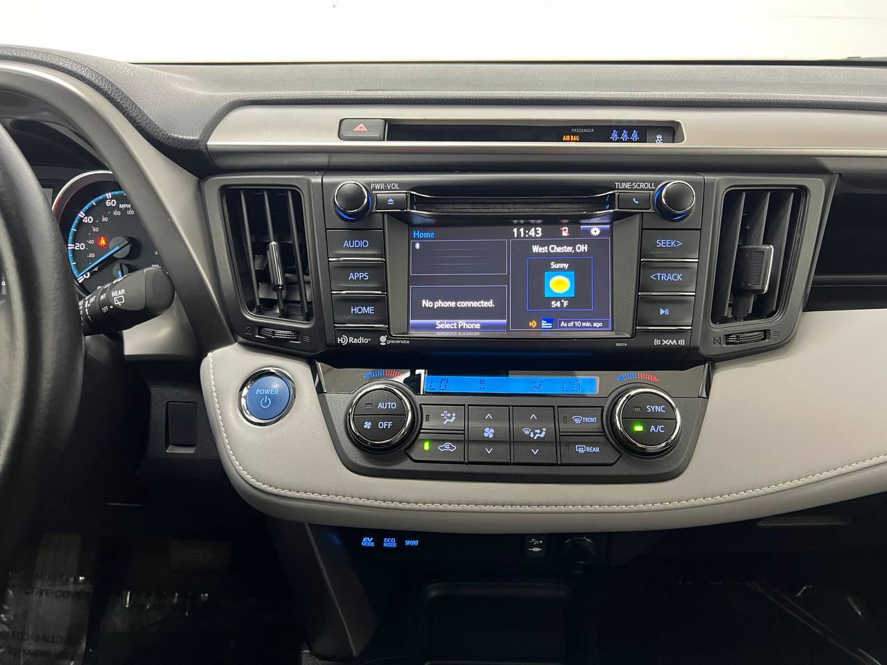 Toyota RAV4 Hybrid XLE AWD 2017