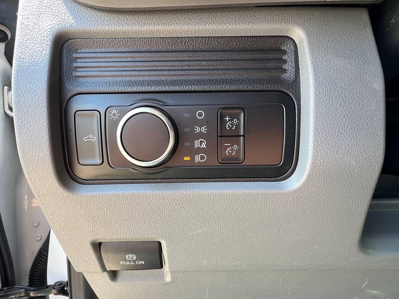 Ford Super Duty F-350 DRW  2023