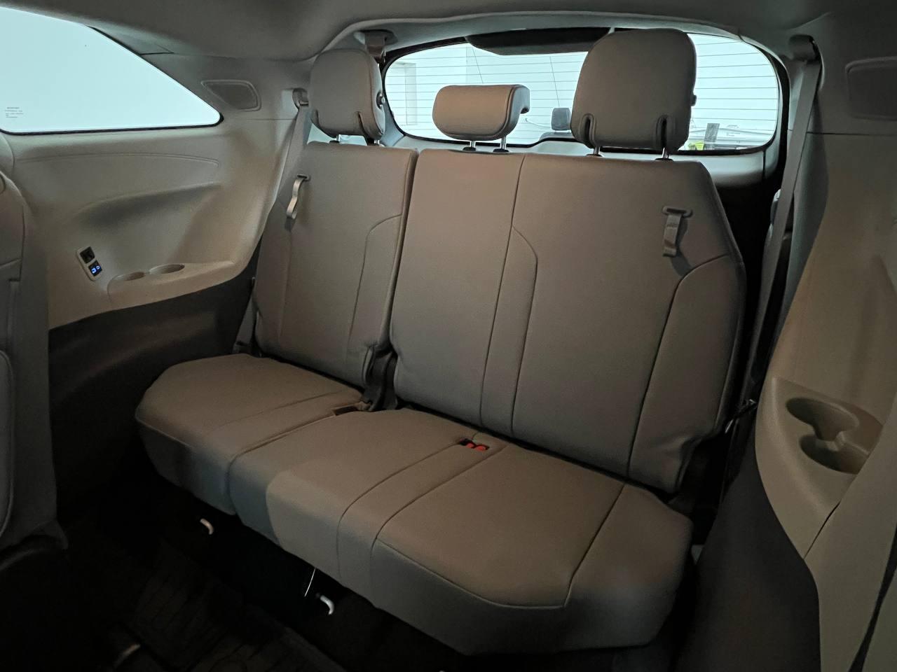 Toyota Sienna  2022