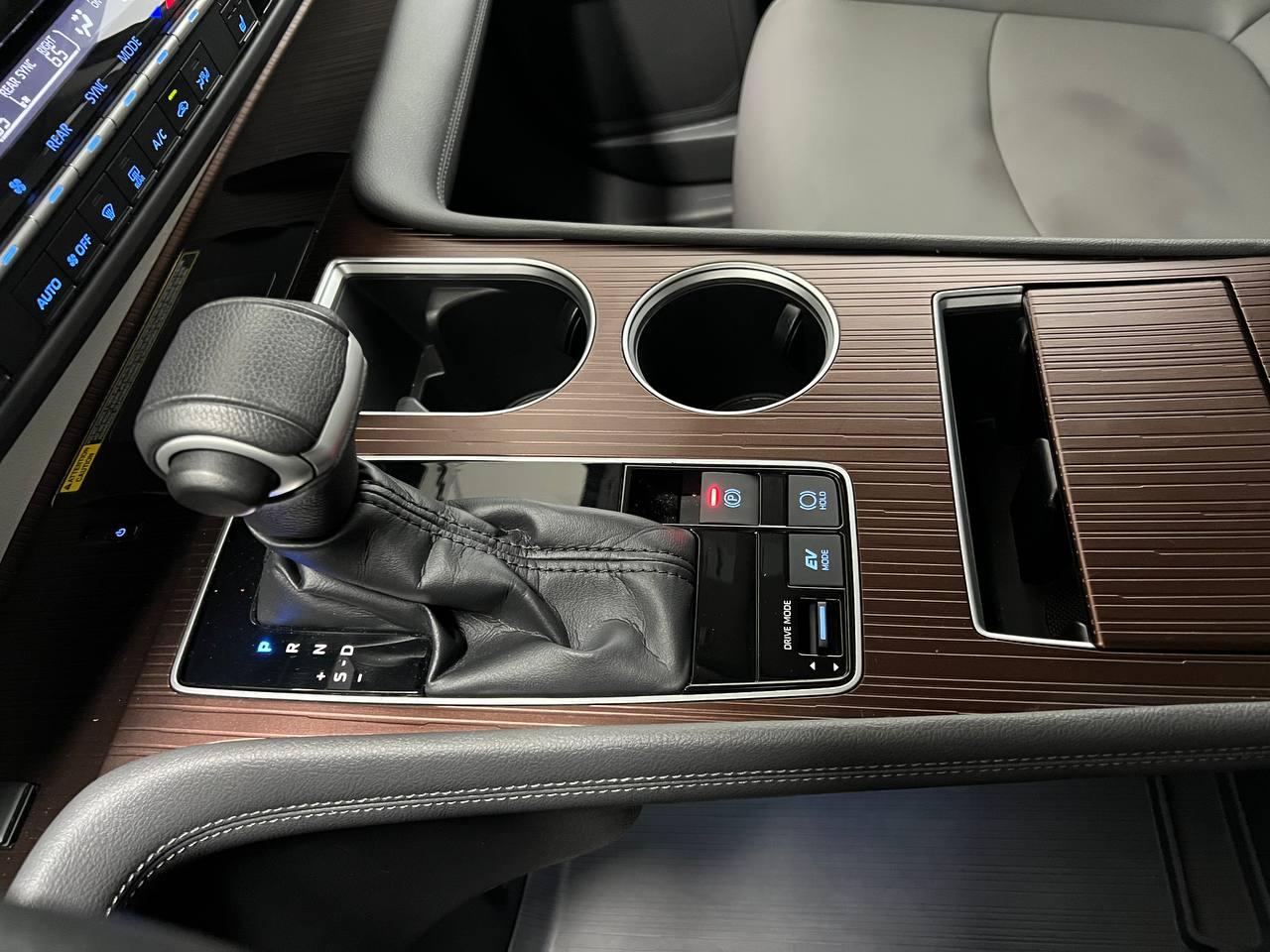 Toyota Sienna  2022