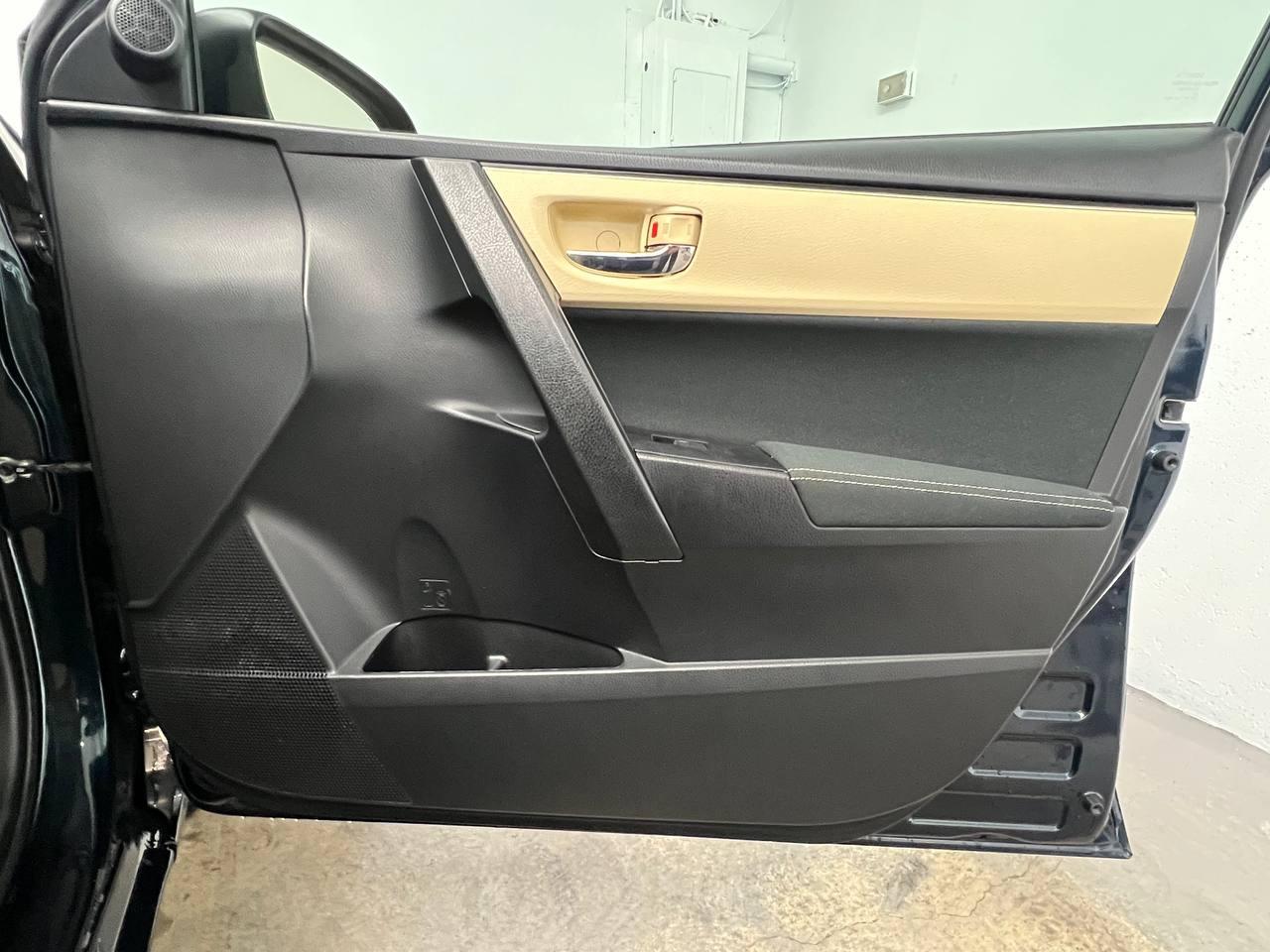 Toyota Corolla LE 2017