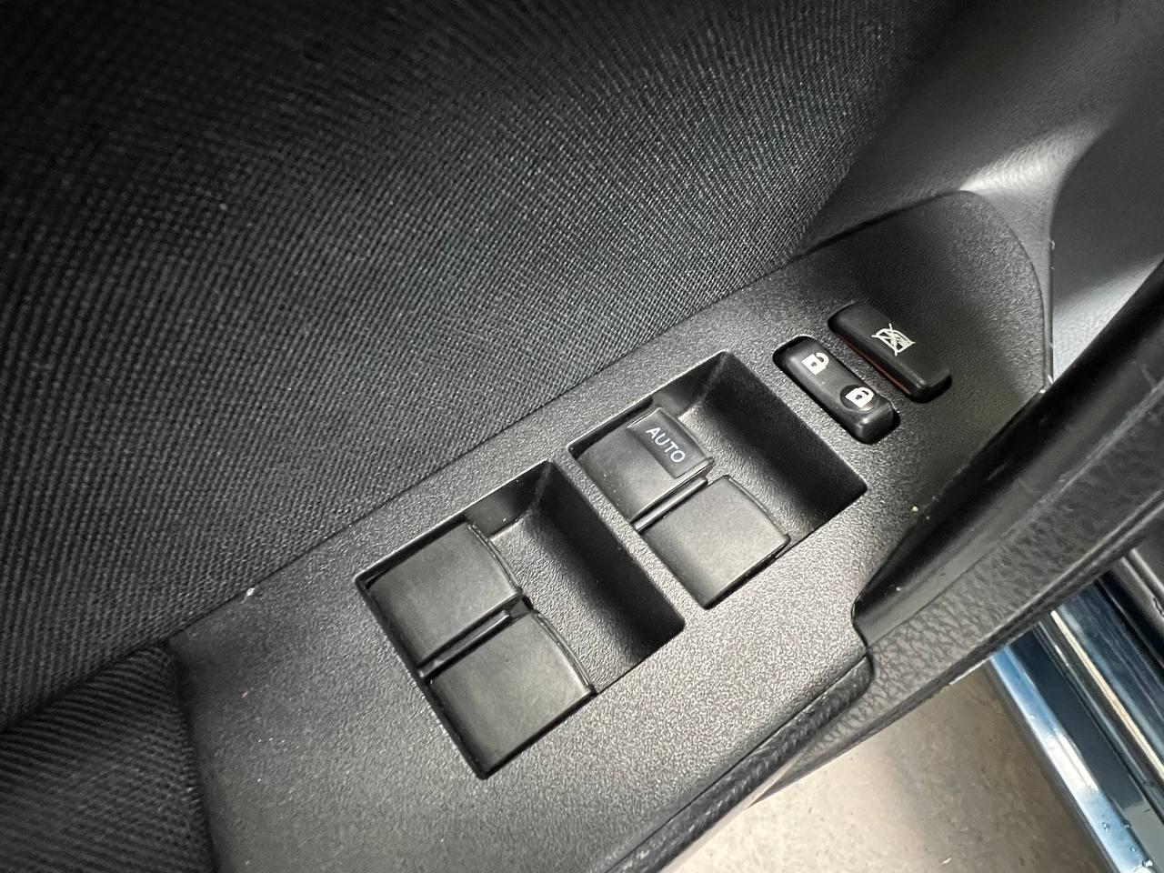 Toyota Corolla LE 2017
