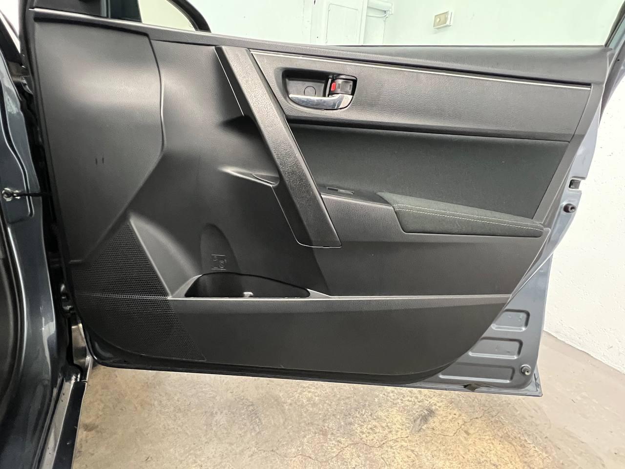 Toyota Corolla 50th Anniversary Special Edition CVT (Natl) 2017