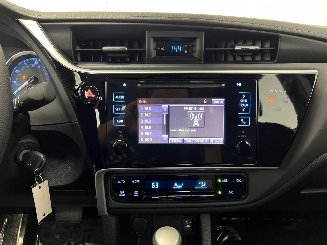 Toyota Corolla 50th Anniversary Special Edition CVT (Natl) 2017
