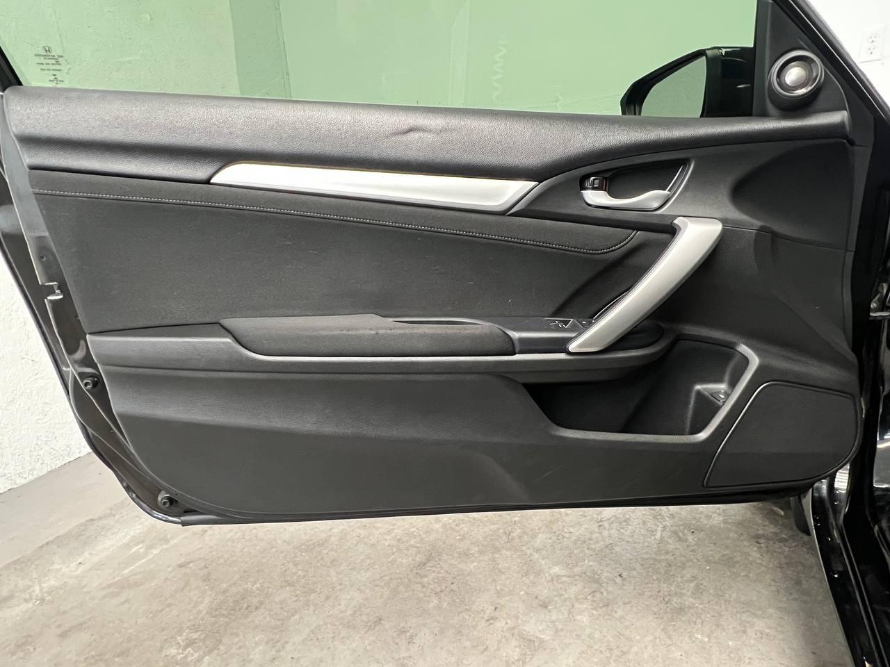 Honda Civic Coupe  2020