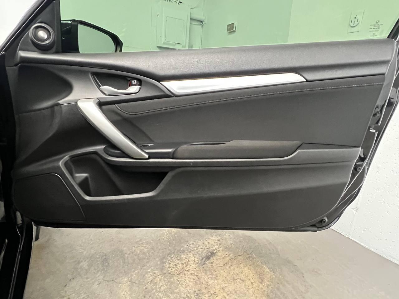 Honda Civic Coupe  2020