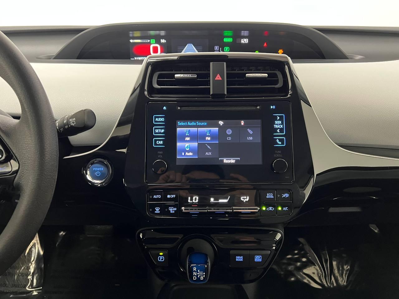 Toyota Prius LE 2019