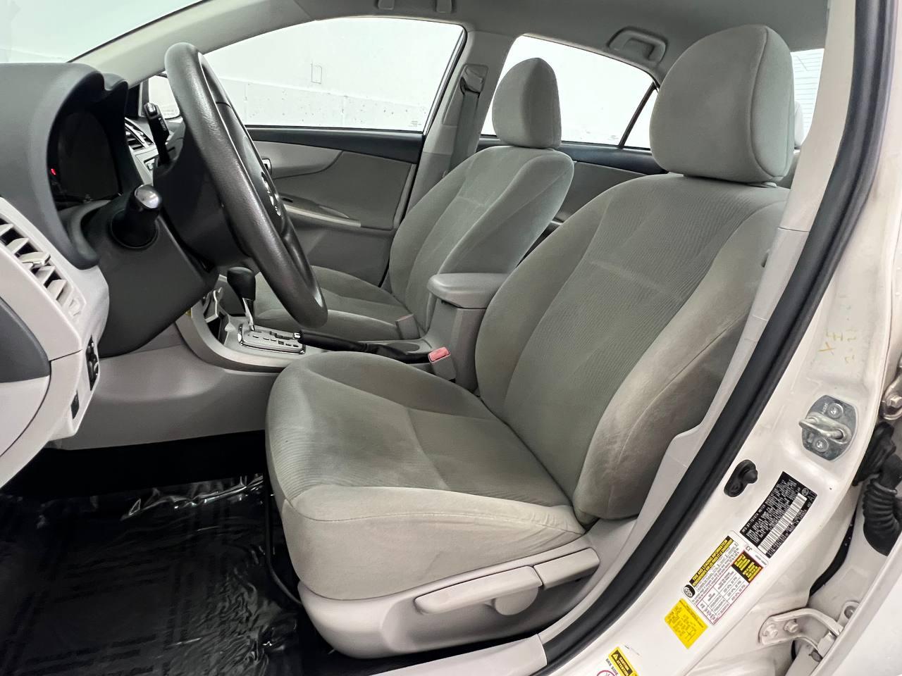 Toyota Corolla LE 2012