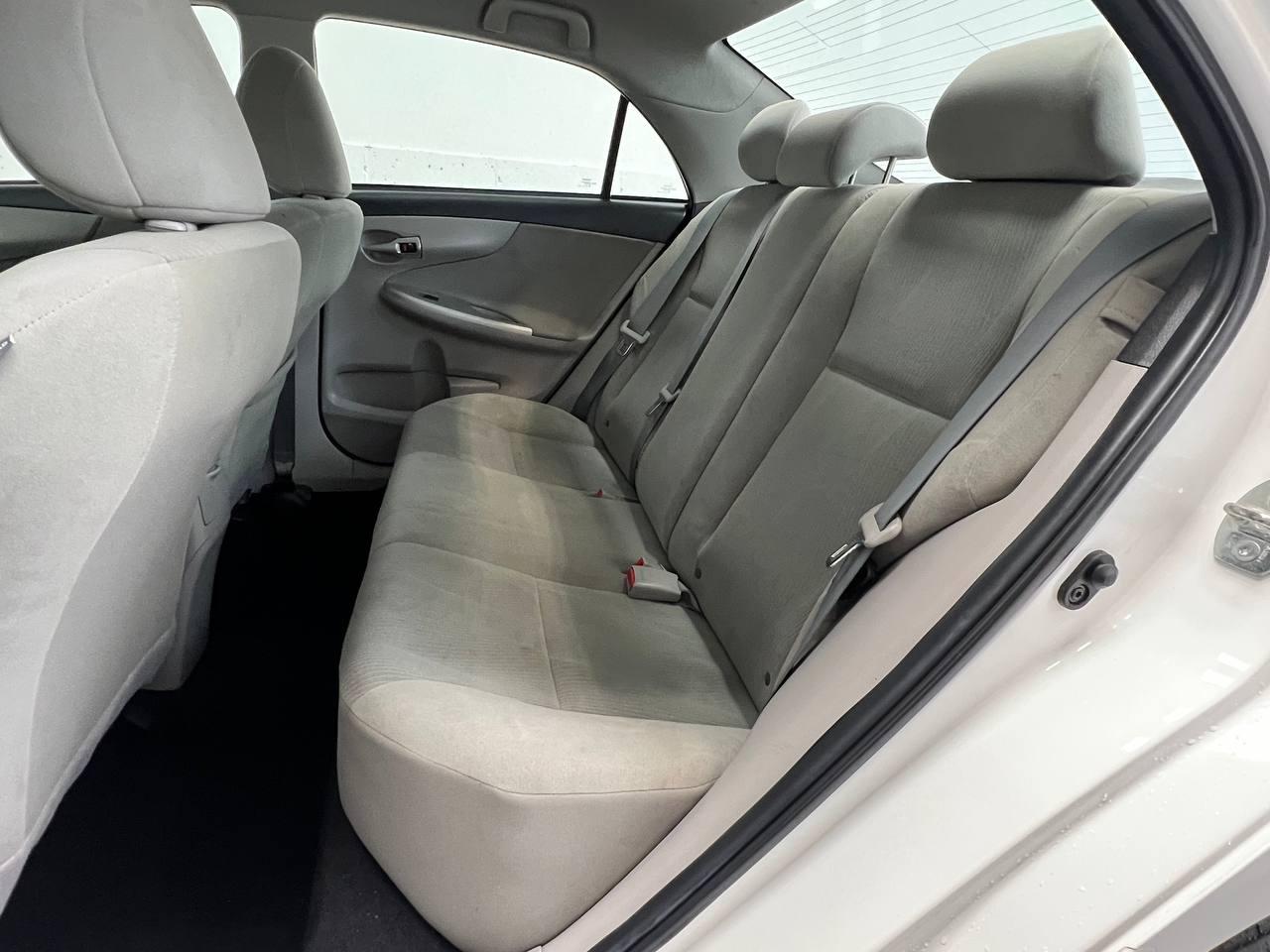 Toyota Corolla LE 2012