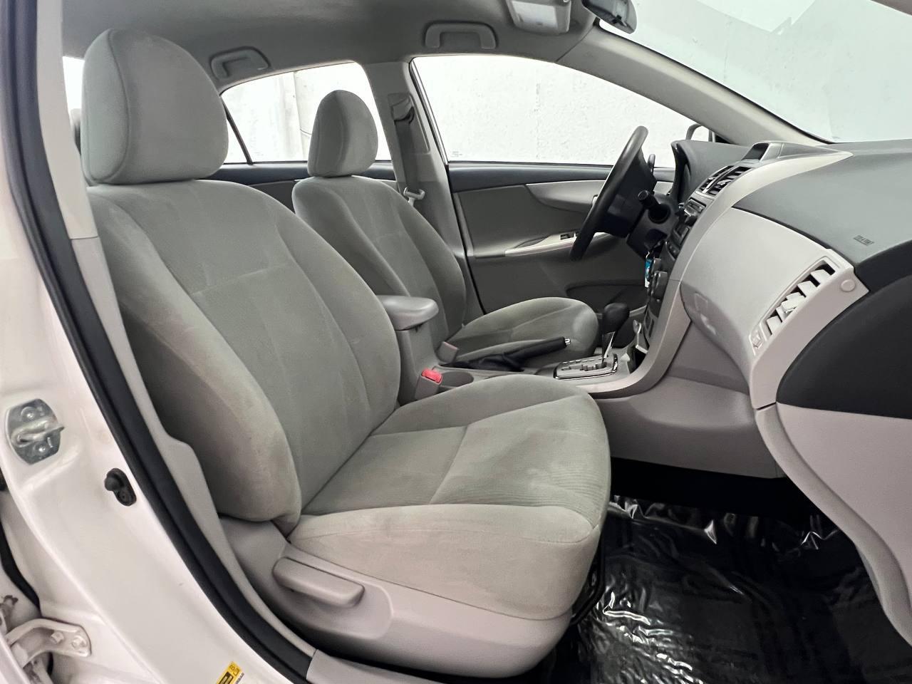 Toyota Corolla LE 2012