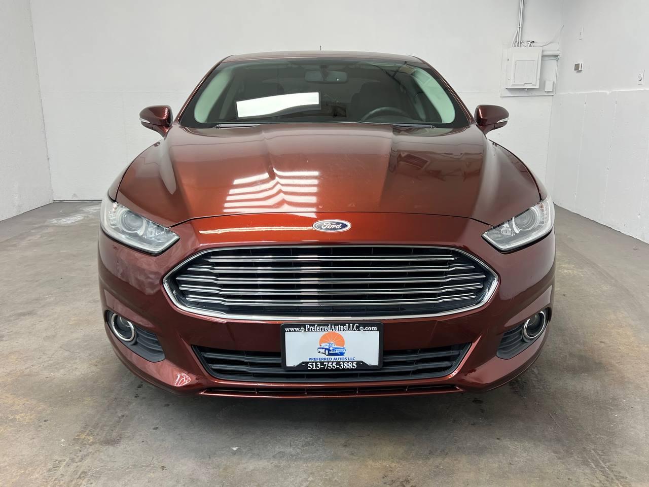 Ford Fusion SE Hybrid 2016