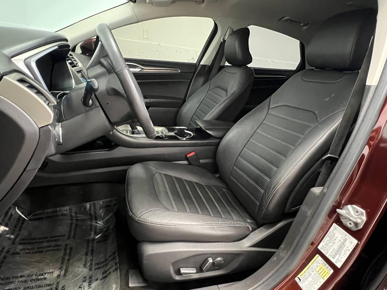 Ford Fusion SE Hybrid 2016