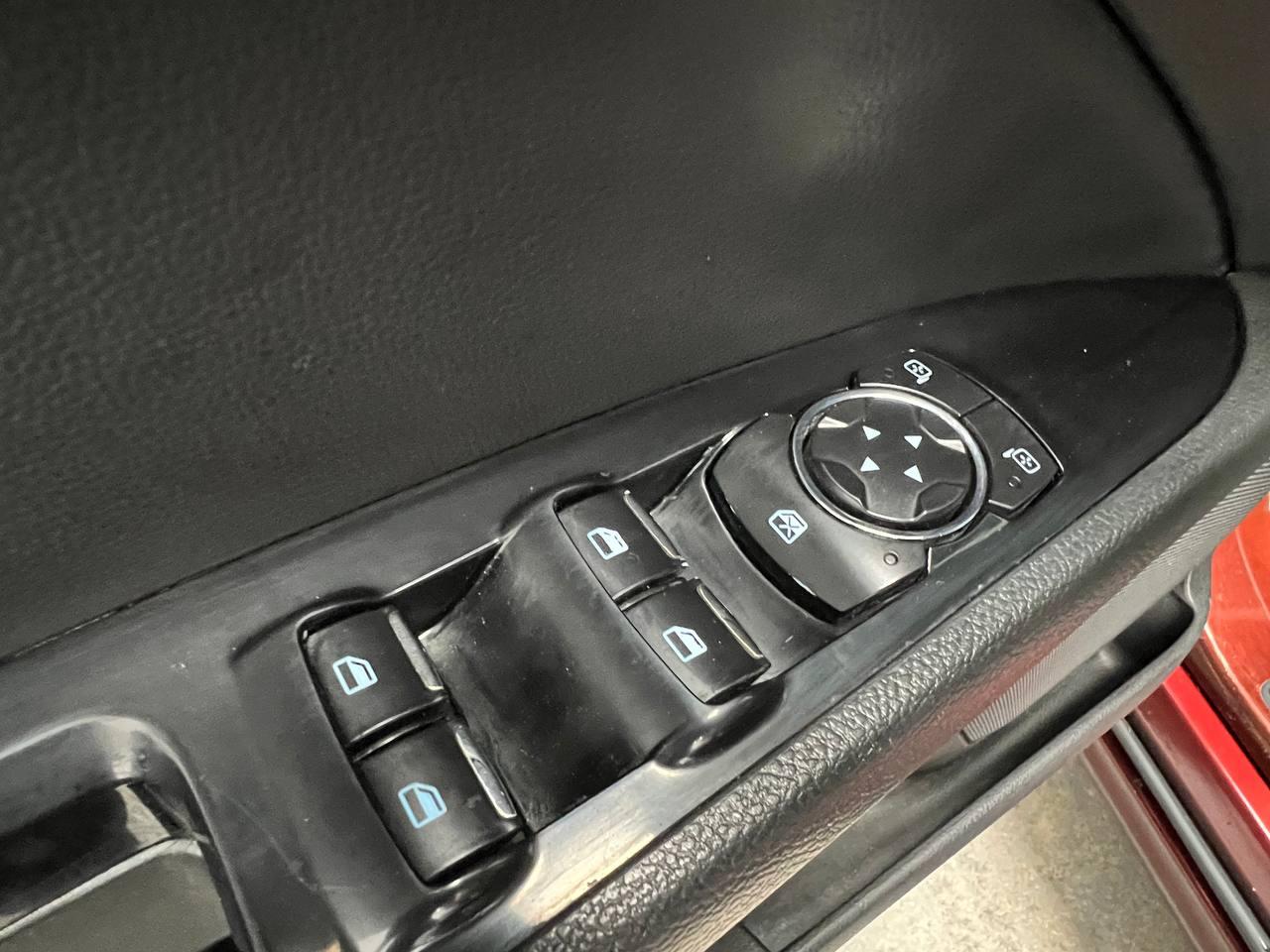 Ford Fusion SE Hybrid 2016