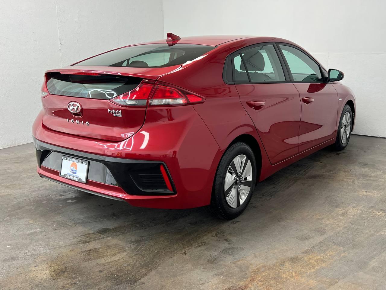 Hyundai Ioniq Hybrid Blue 2019