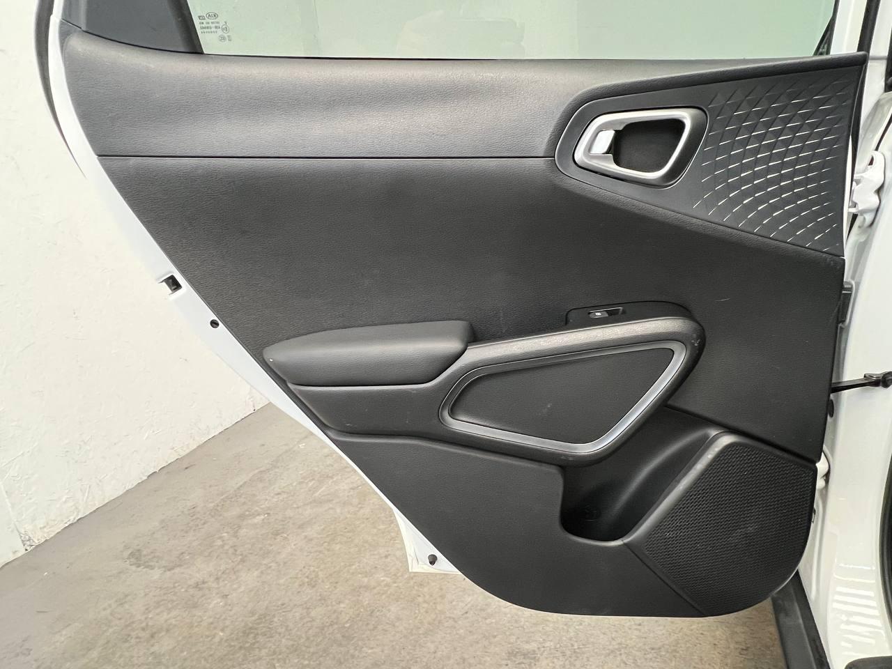 Kia Soul S 2020