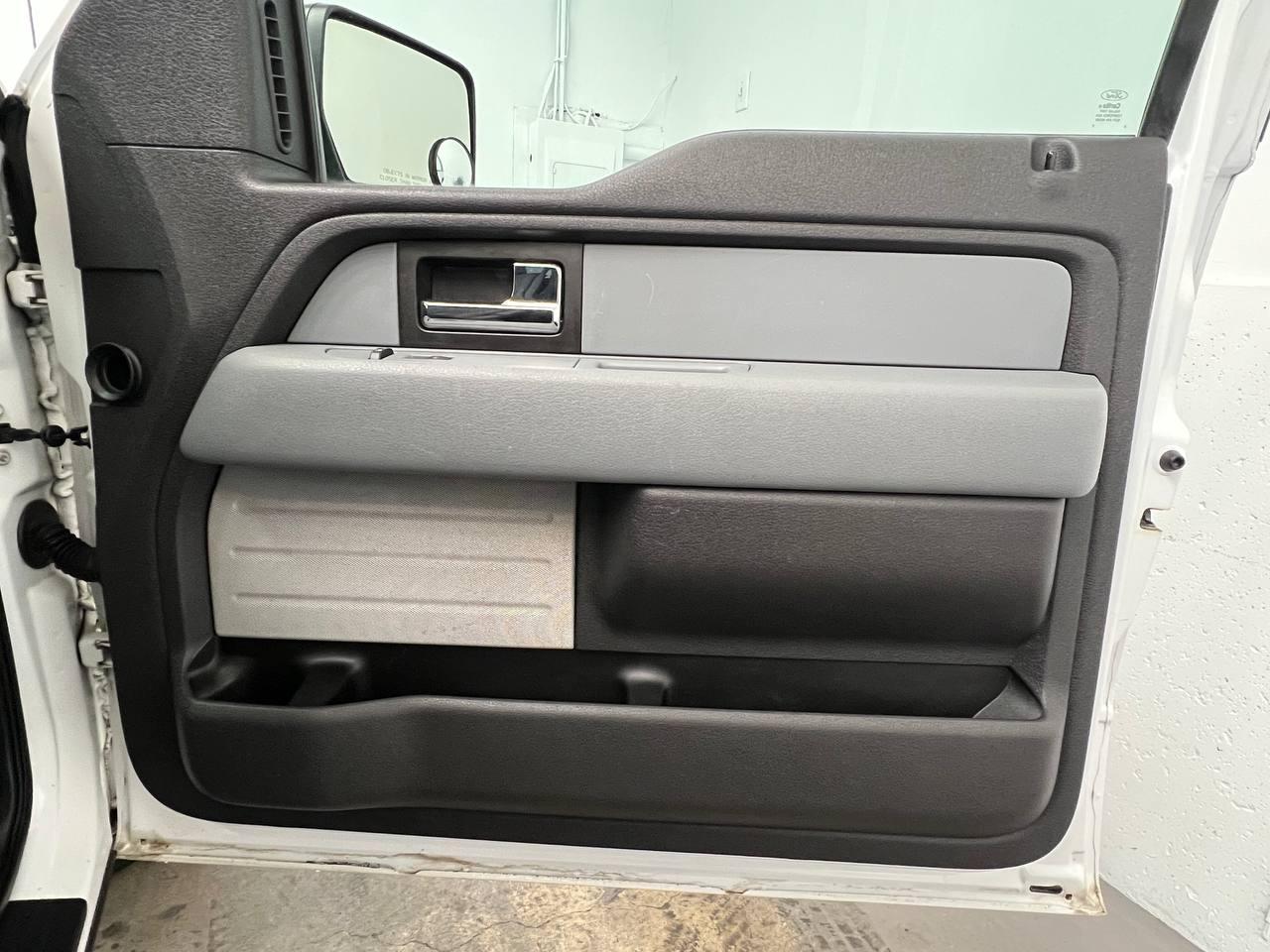 Ford F-150 2WD Reg Cab 126" XL 2013