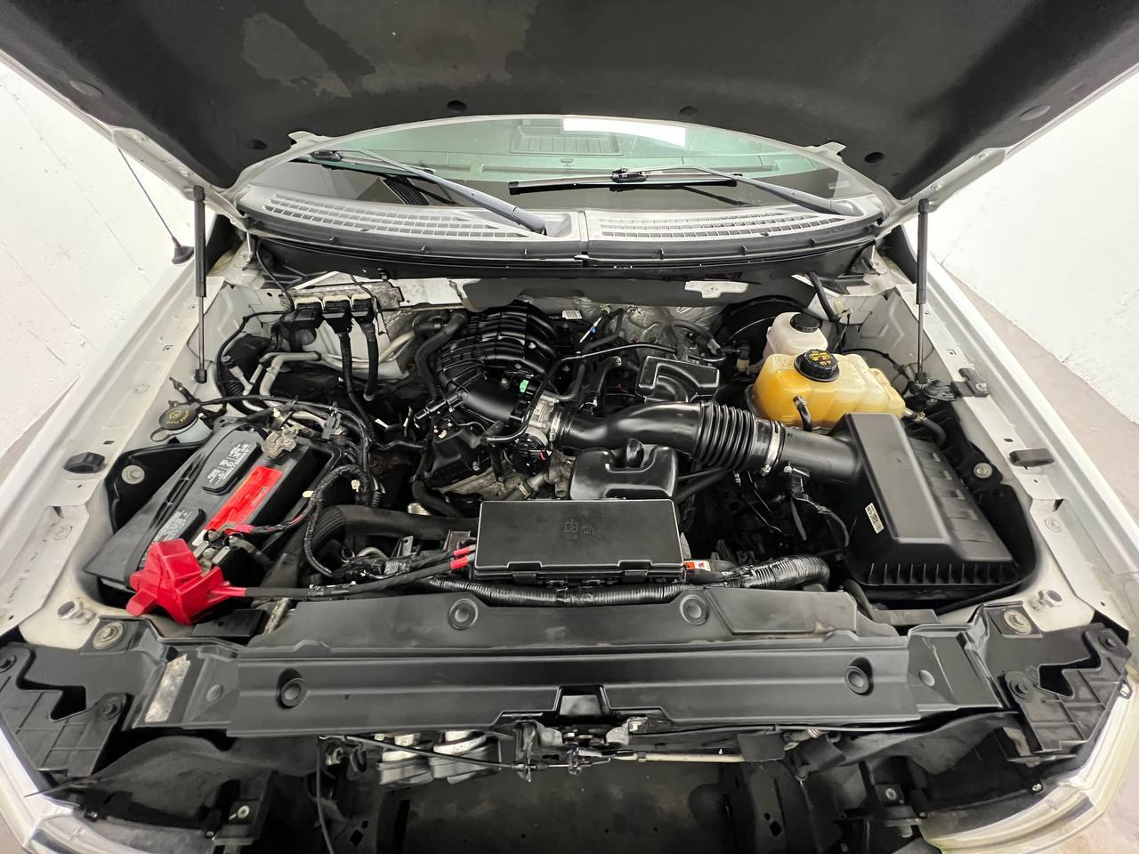 Ford F-150 2WD Reg Cab 126" XL 2013