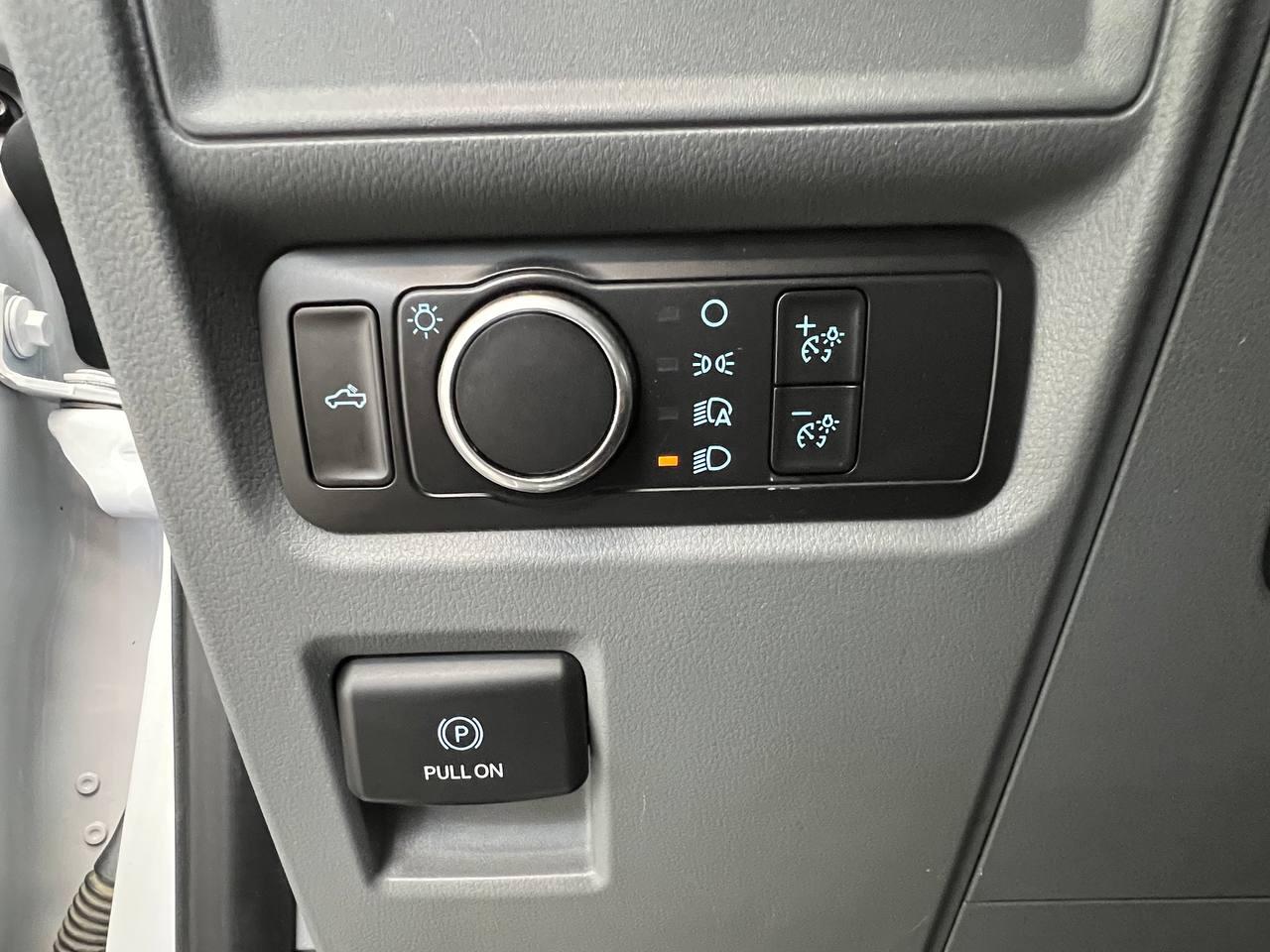 Ford F-150  2021