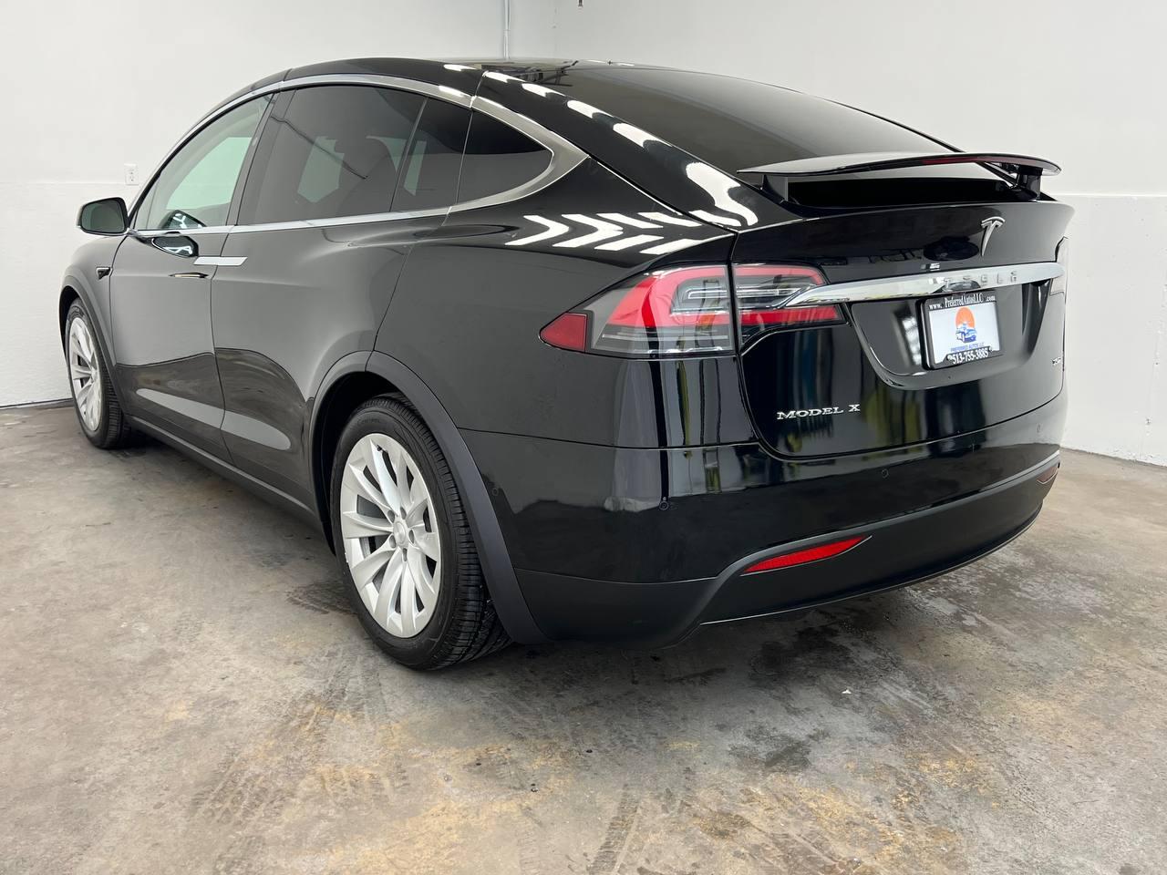 Tesla Model X 75D AWD 2018