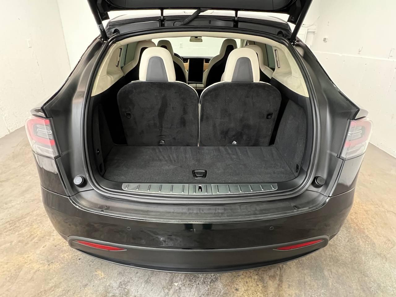 Tesla Model X 75D AWD 2018