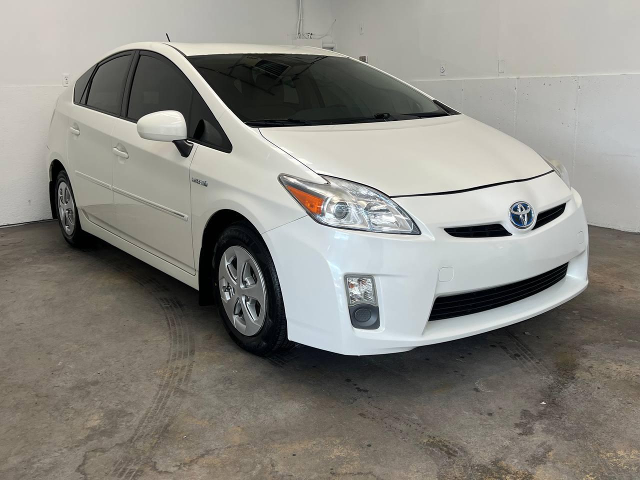 Toyota Prius Two 2010