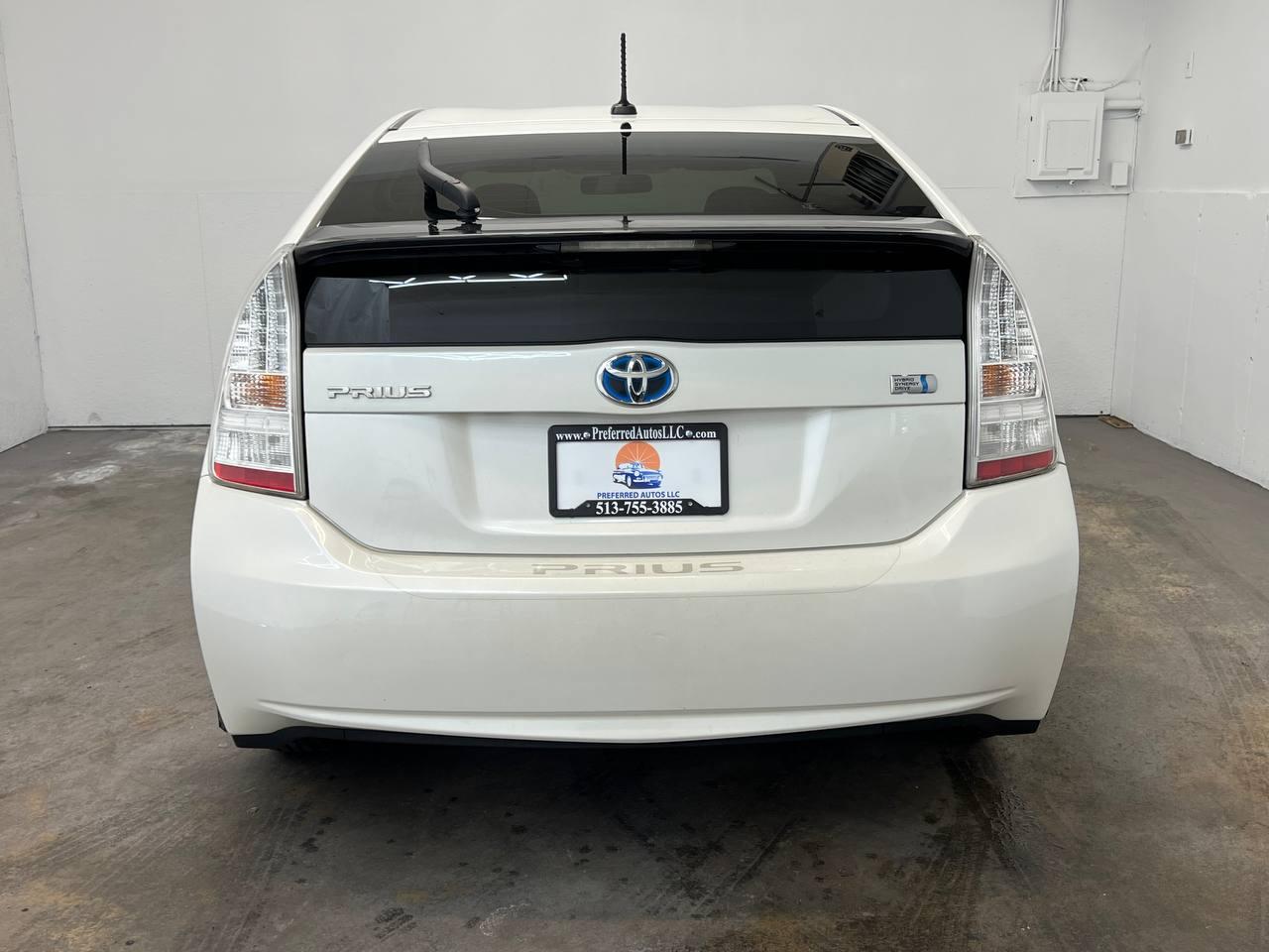 Toyota Prius Two 2010