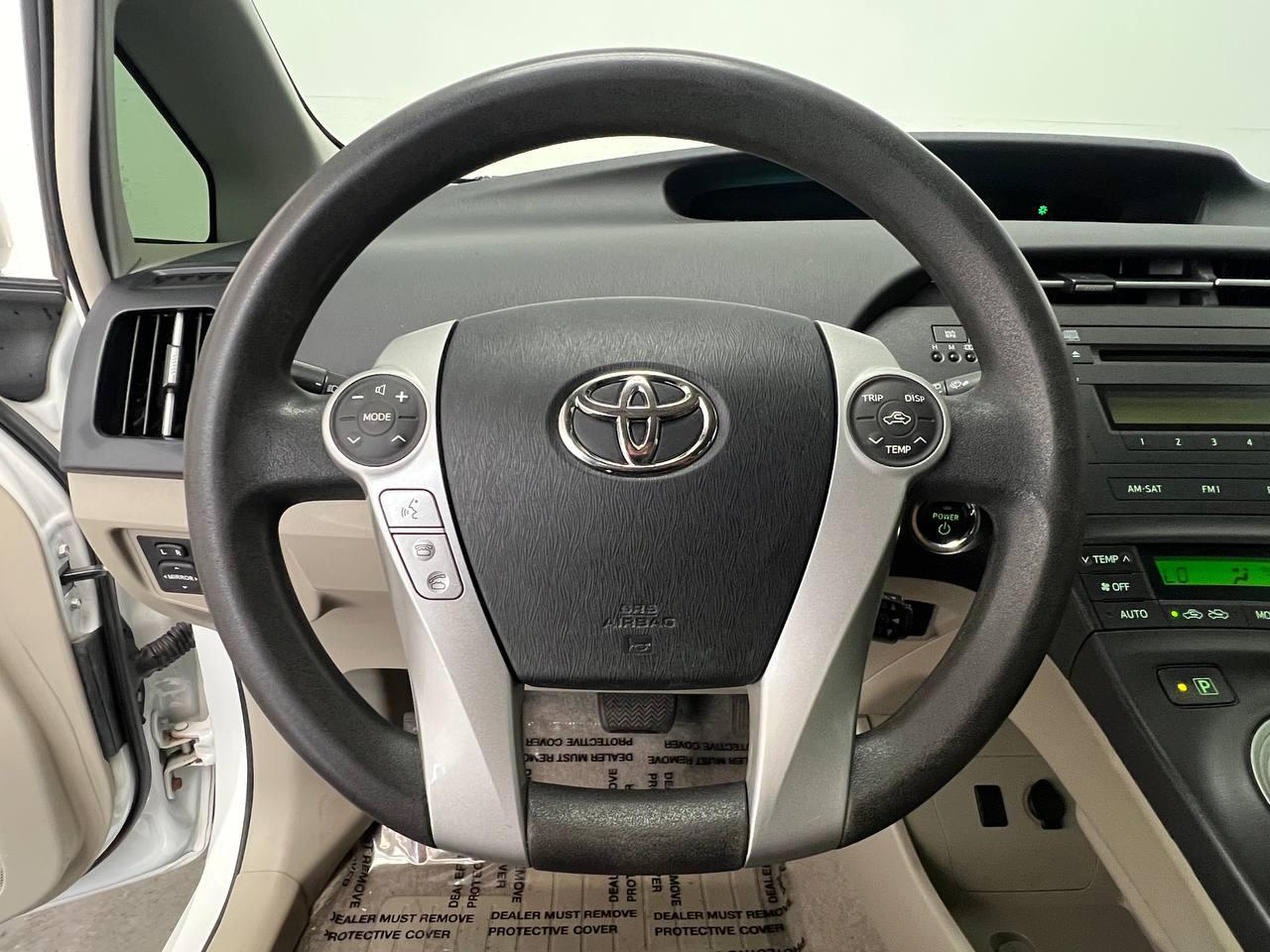 Toyota Prius Two 2010