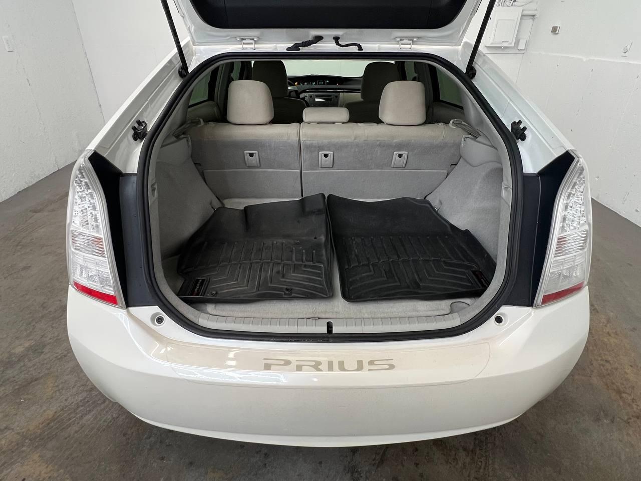 Toyota Prius Two 2010