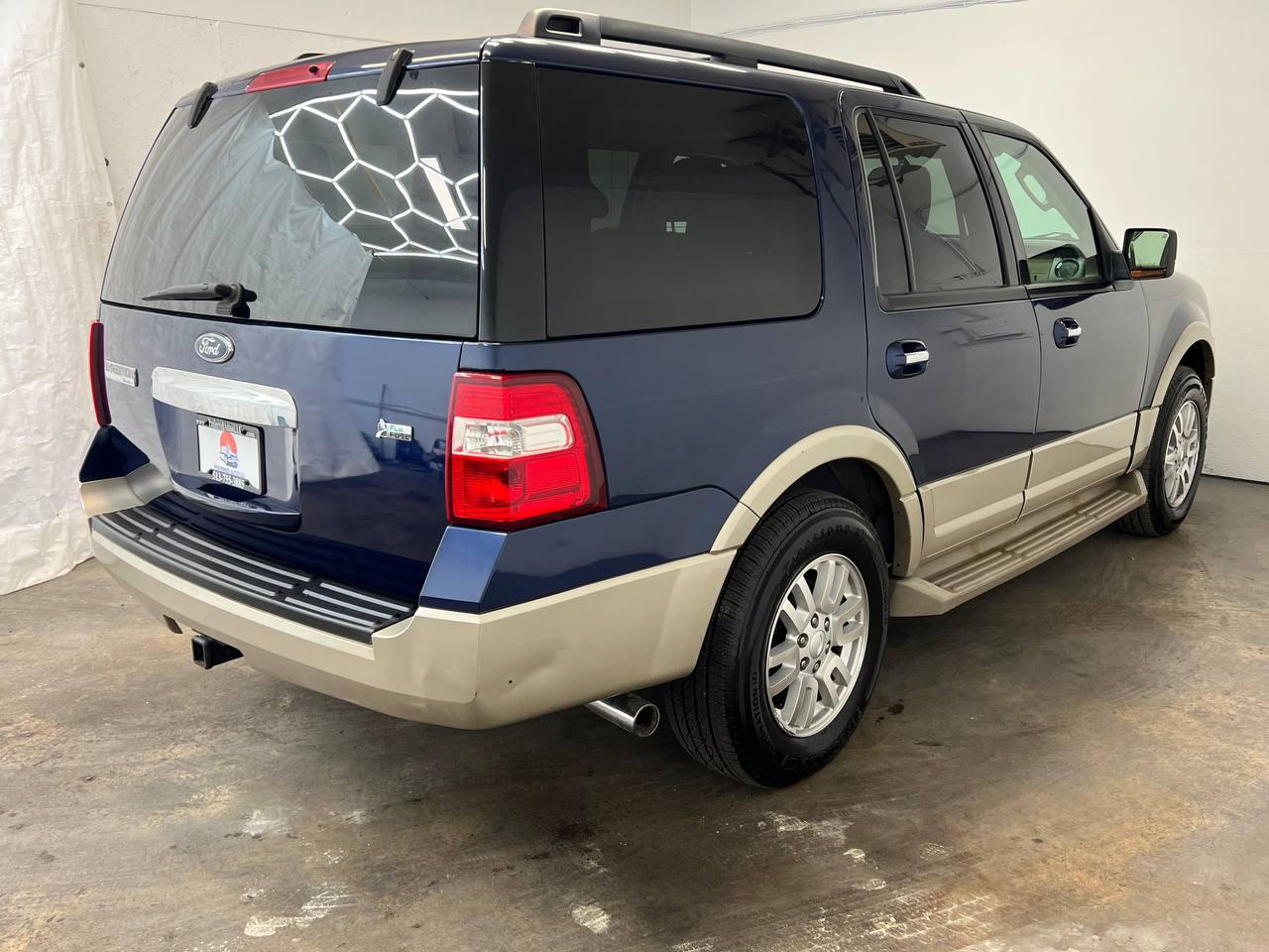 Ford Expedition 4WD 4dr Eddie Bauer 2009