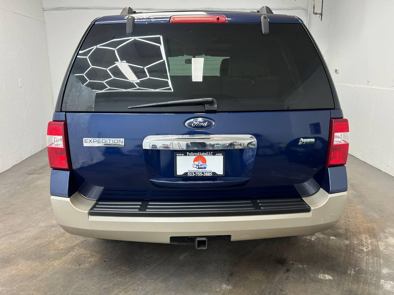 Ford Expedition 4WD 4dr Eddie Bauer 2009