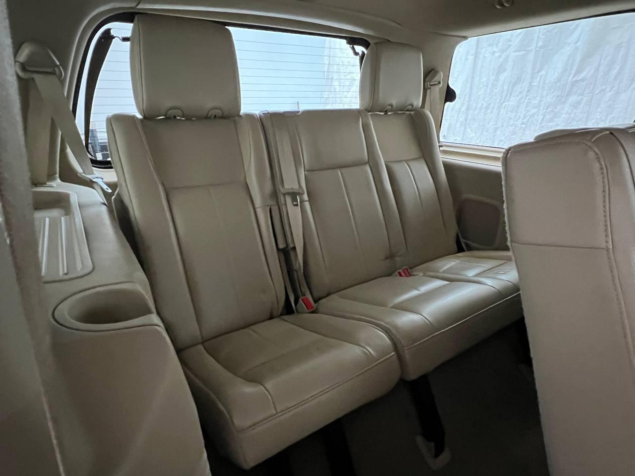 Ford Expedition 4WD 4dr Eddie Bauer 2009