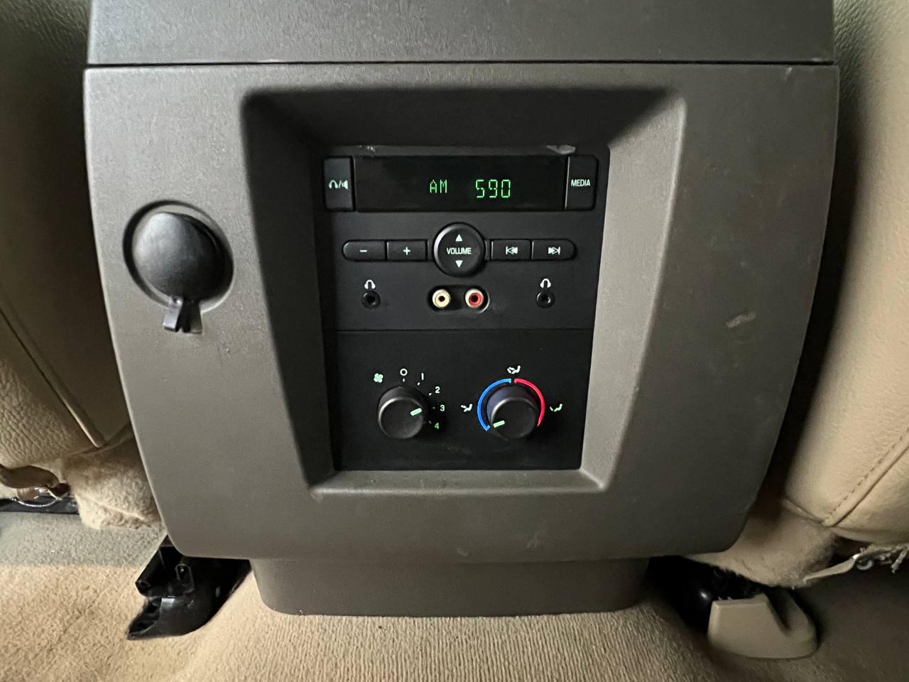 Ford Expedition 4WD 4dr Eddie Bauer 2009